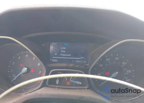 2014 Ford Focus S z USA, uszkodzony, nr VIN 1FADP3E26EL381745